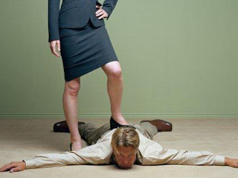 Феминистки начинают... и проигрывают